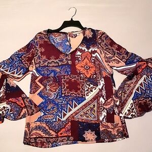 LIKE NEW! Breezy BOHO Blouse, Statement Sleeves, Burgundy/Cobalt/Tan Abstract, M